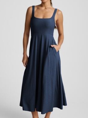 Beyond Yoga Navy Featherweight Square Neck Midi Dress Large